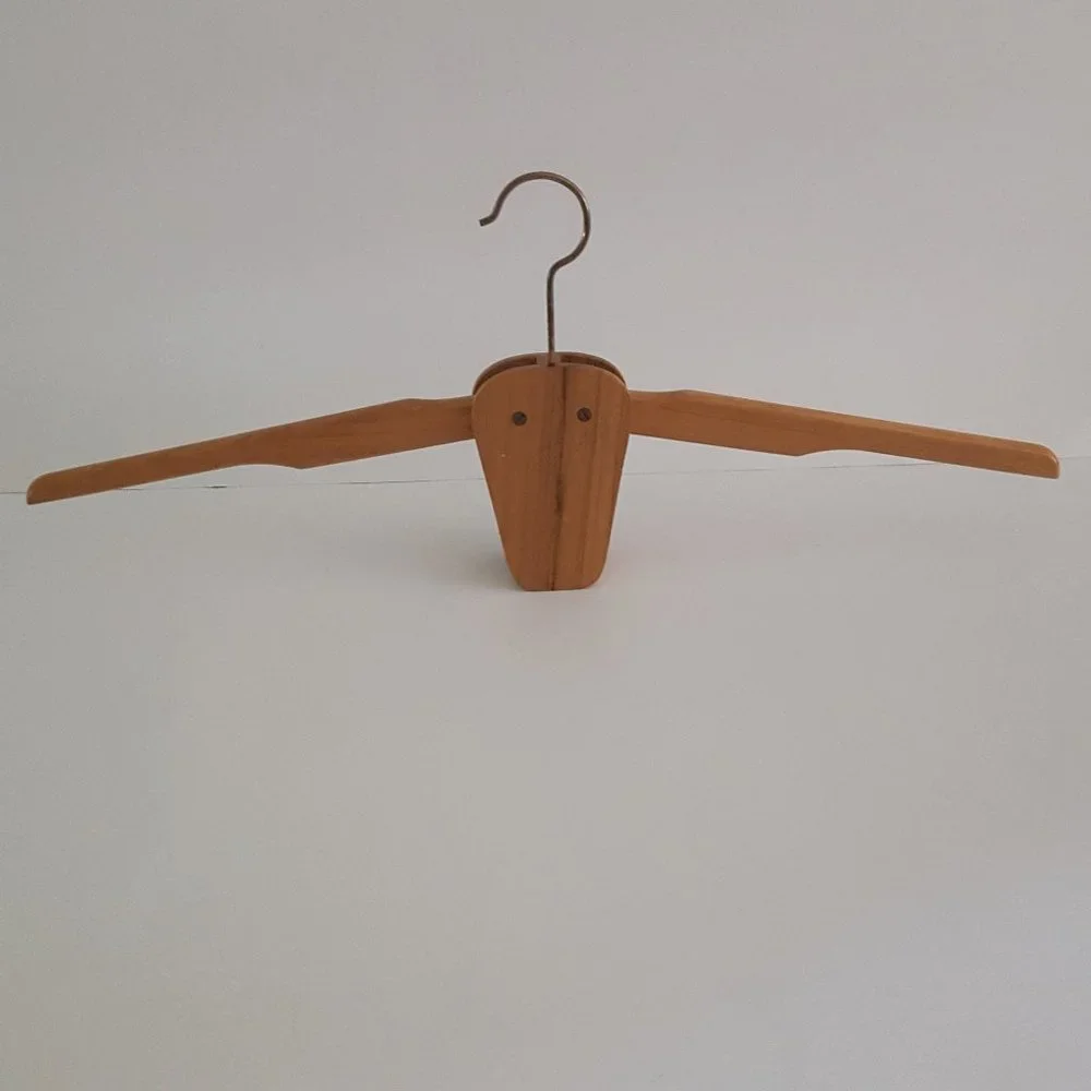 Vintage 2-In-1 Folding Portable Wooden Travel Hanger with Lint Brush
